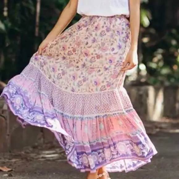Boho Lilac Purple Floral Print Stretchy Waist Maxi Skirt - Picture 7 of 9